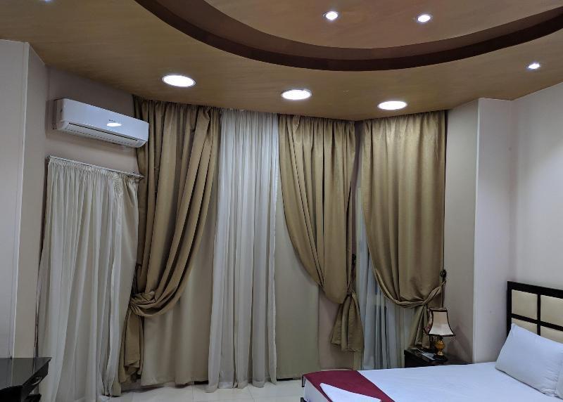 New City Hotel Kaherah Luaran gambar