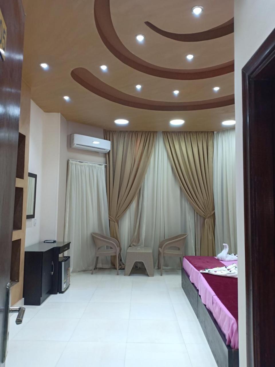New City Hotel Kaherah Luaran gambar